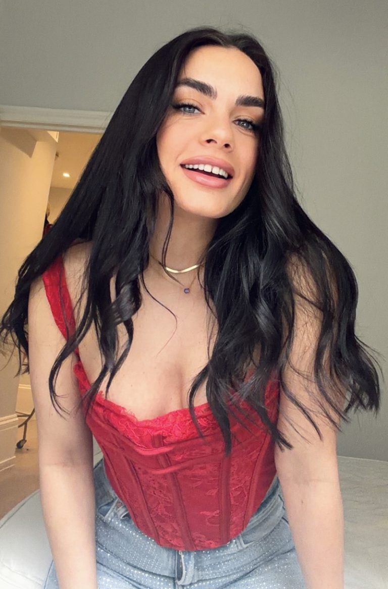 Alani E. European escort in Notting Hill
